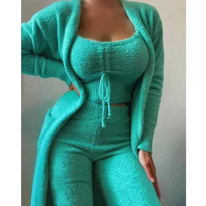 Homewear Pyjamas Plus Size Women Velvet Pajamas 3 Pieces Set Top Pants Coat Sexy Autumn Winter Home Furnishings Clothing Girls