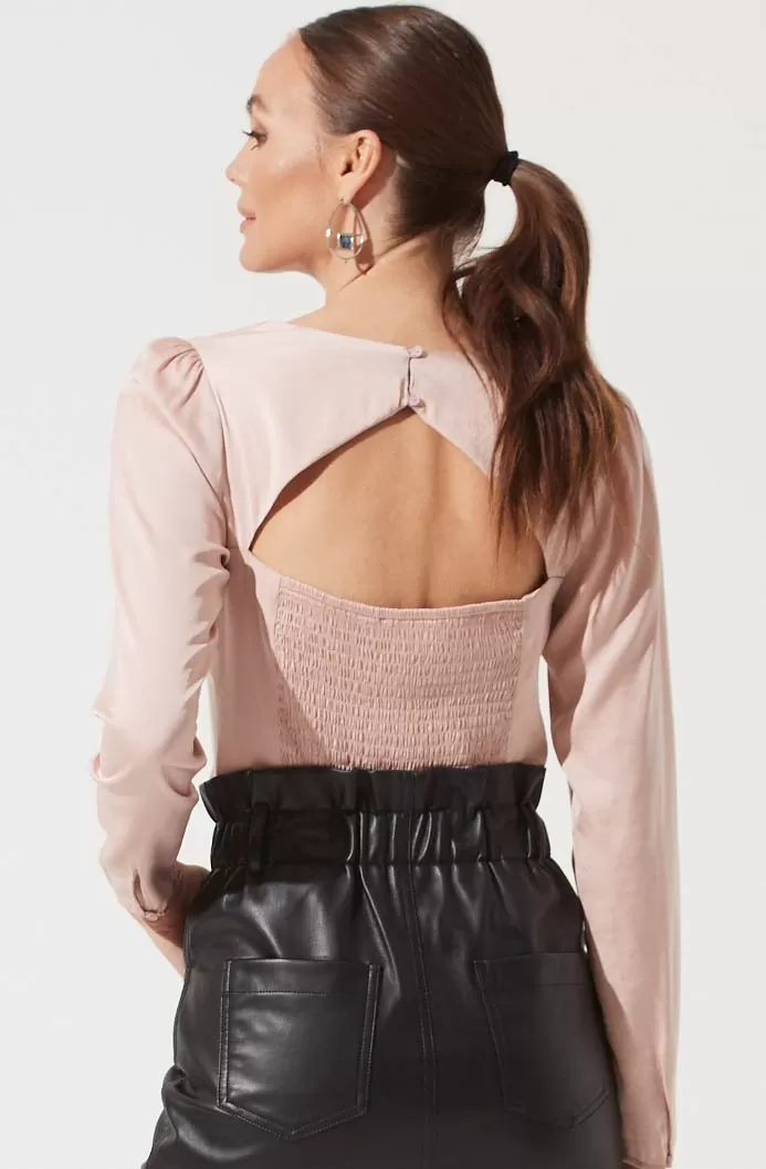 Long Sleeve Back Cutout Top