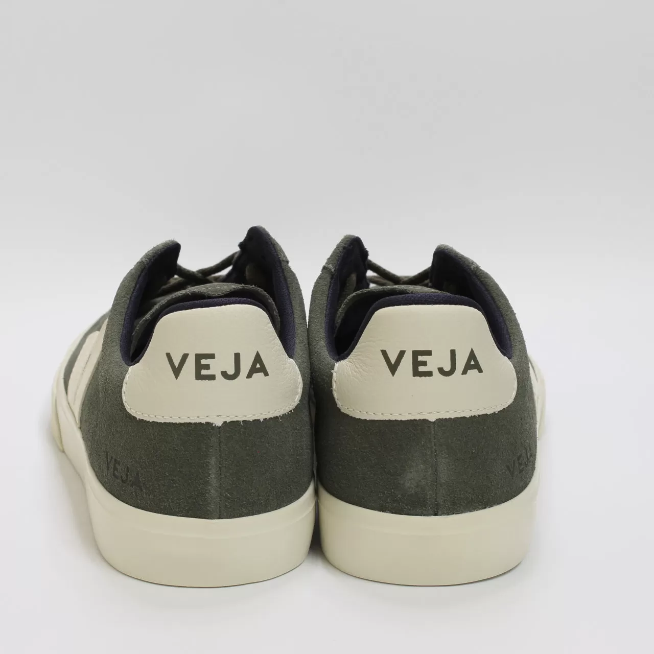 Veja Campo Mud Pierre Trainers